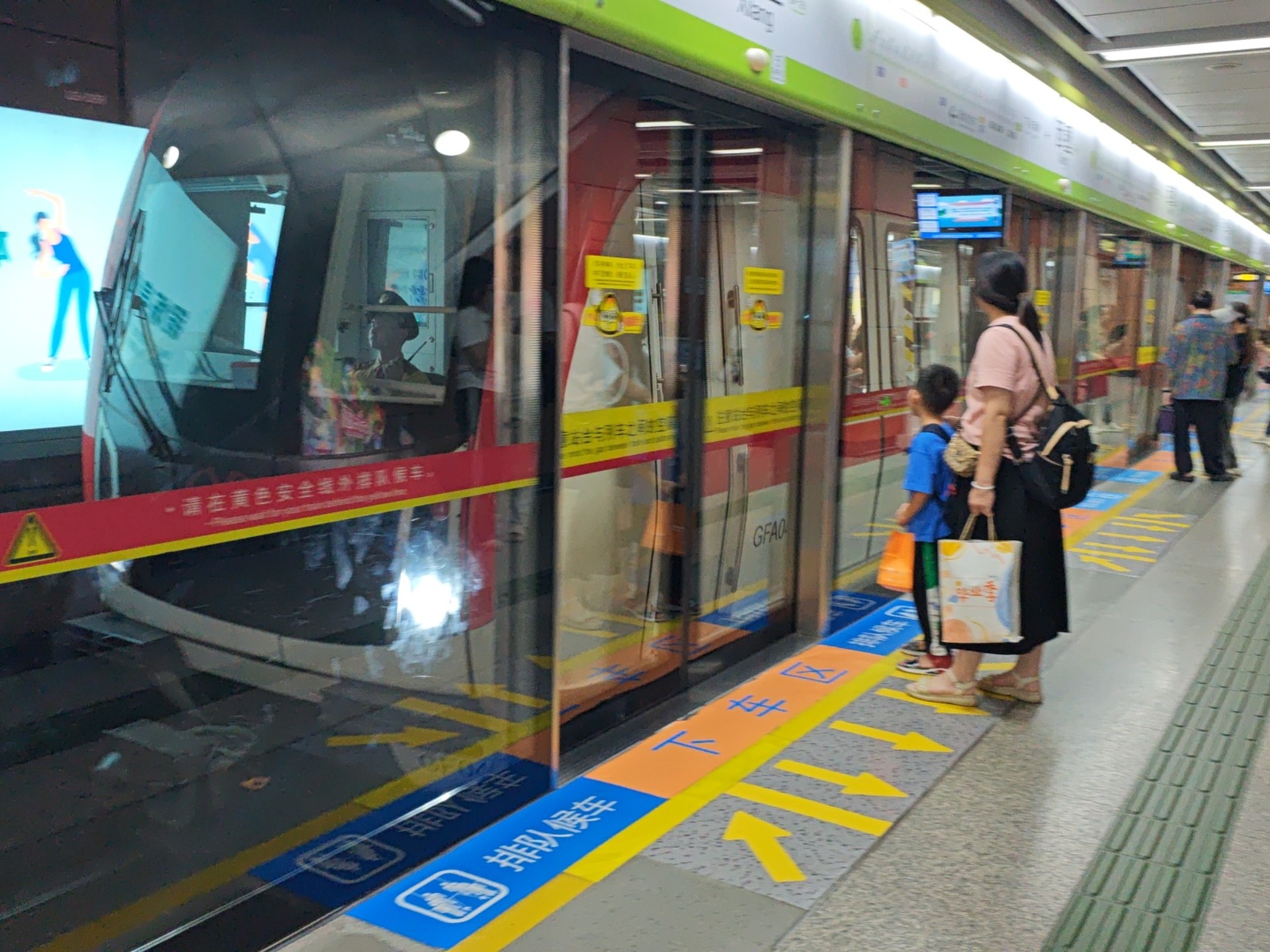 广佛中端品茶地图：探索从百元茶馆到千年茶道的独特味觉之旅