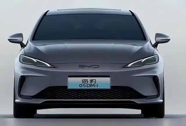 吴忠附近人100块联系方式全解析，05版人民币数字变化及100的多重含义