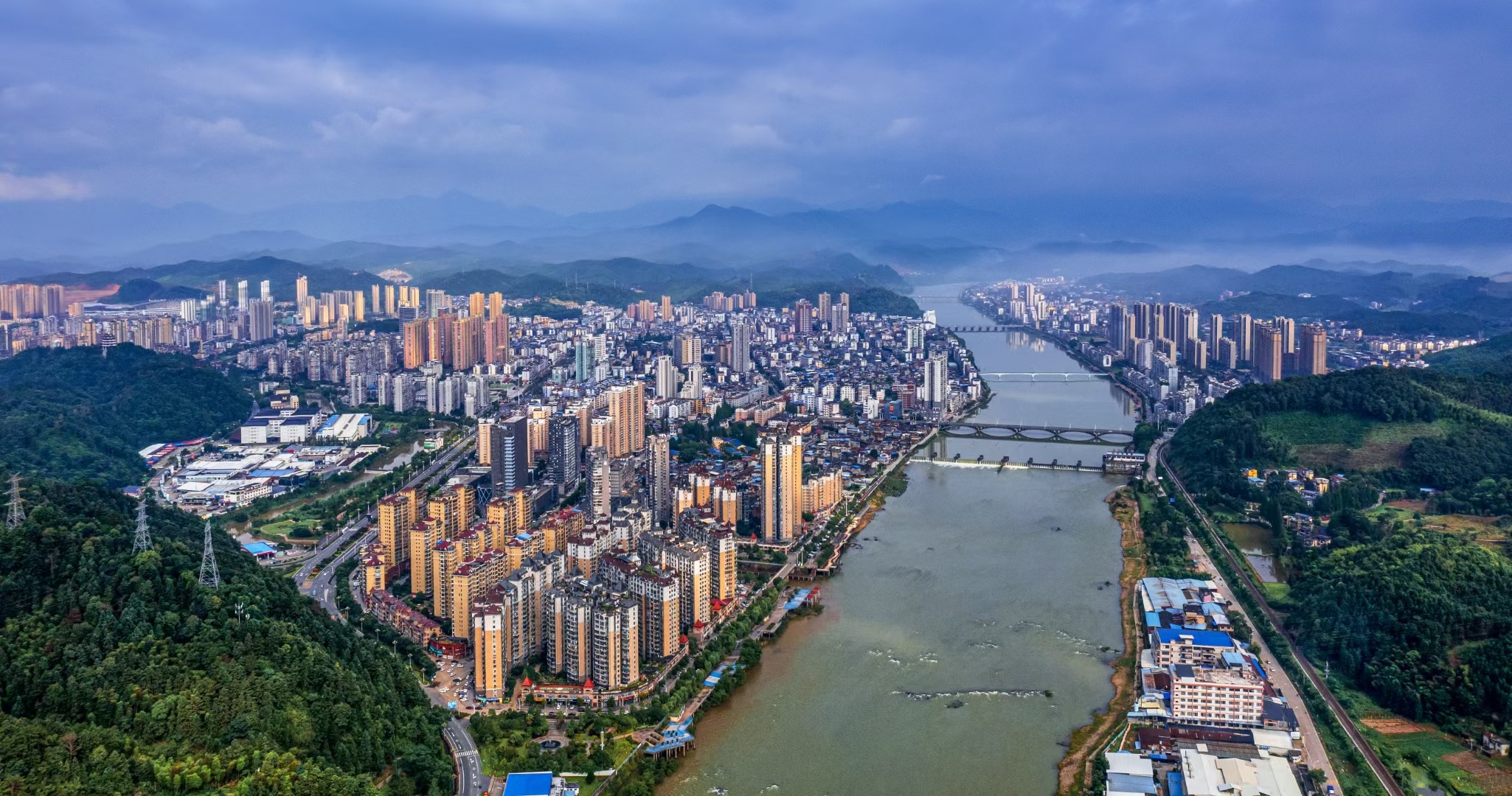 邵武100元4个小时服务靠谱吗？详解邵武交通与旅游实用攻略