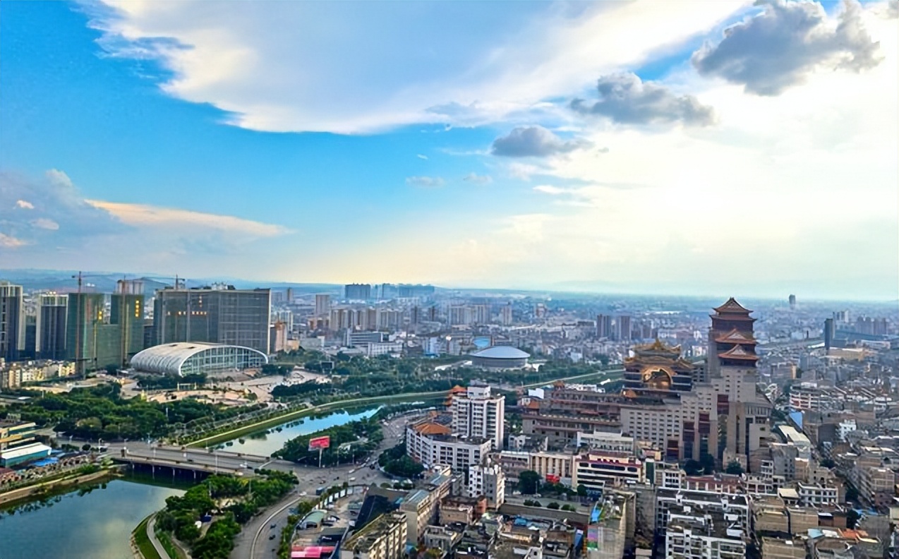 玉林100米内学生约