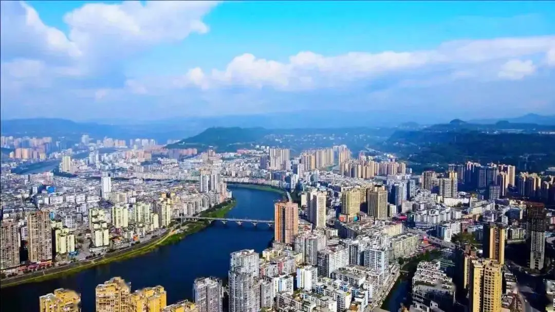 巴中火车站的女的能不能找