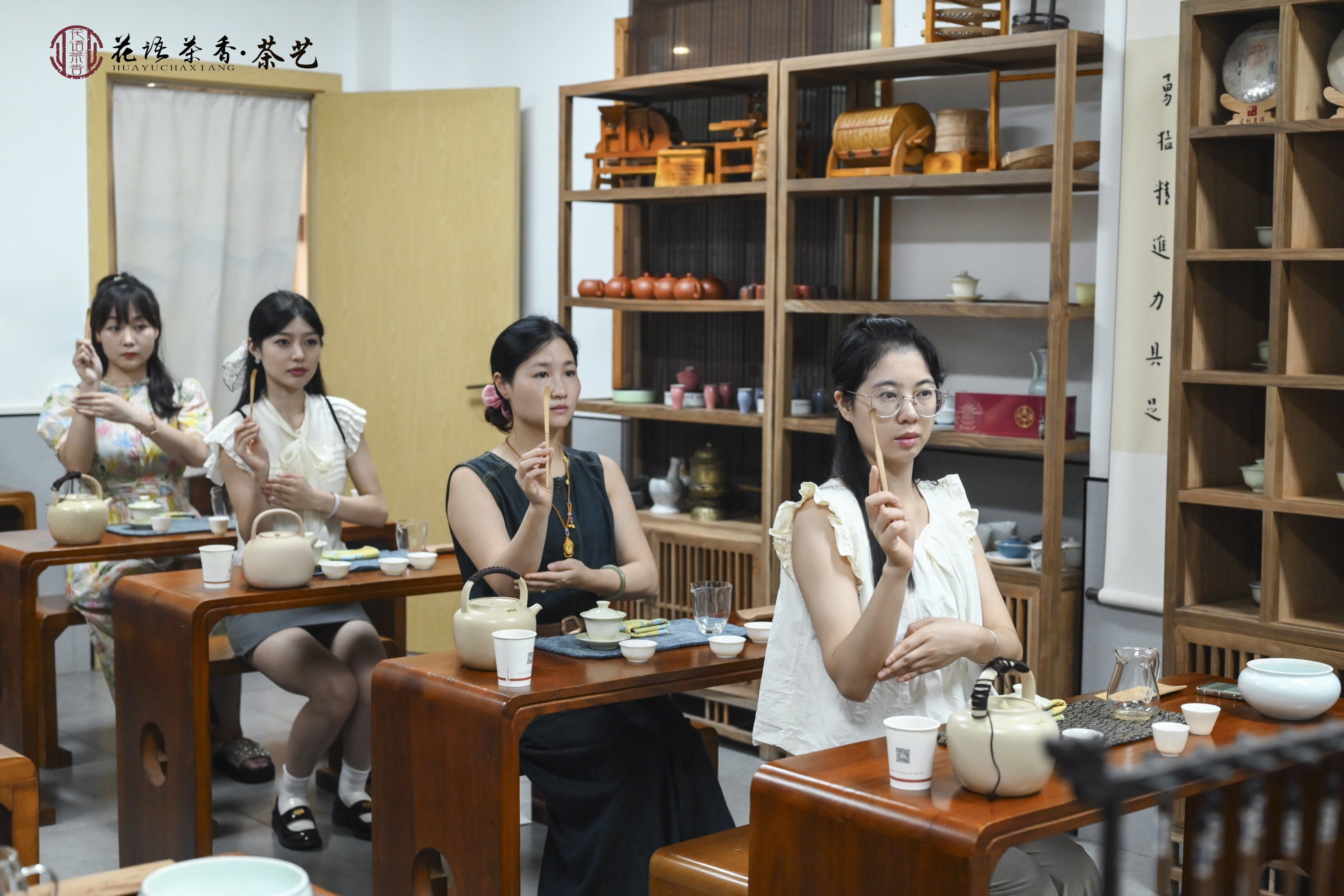 为什么昆明茶客愿意多花60%预算？揭秘上门茶艺服务背后的三大溢价原因