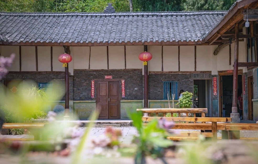 高州怎么找周围的服务