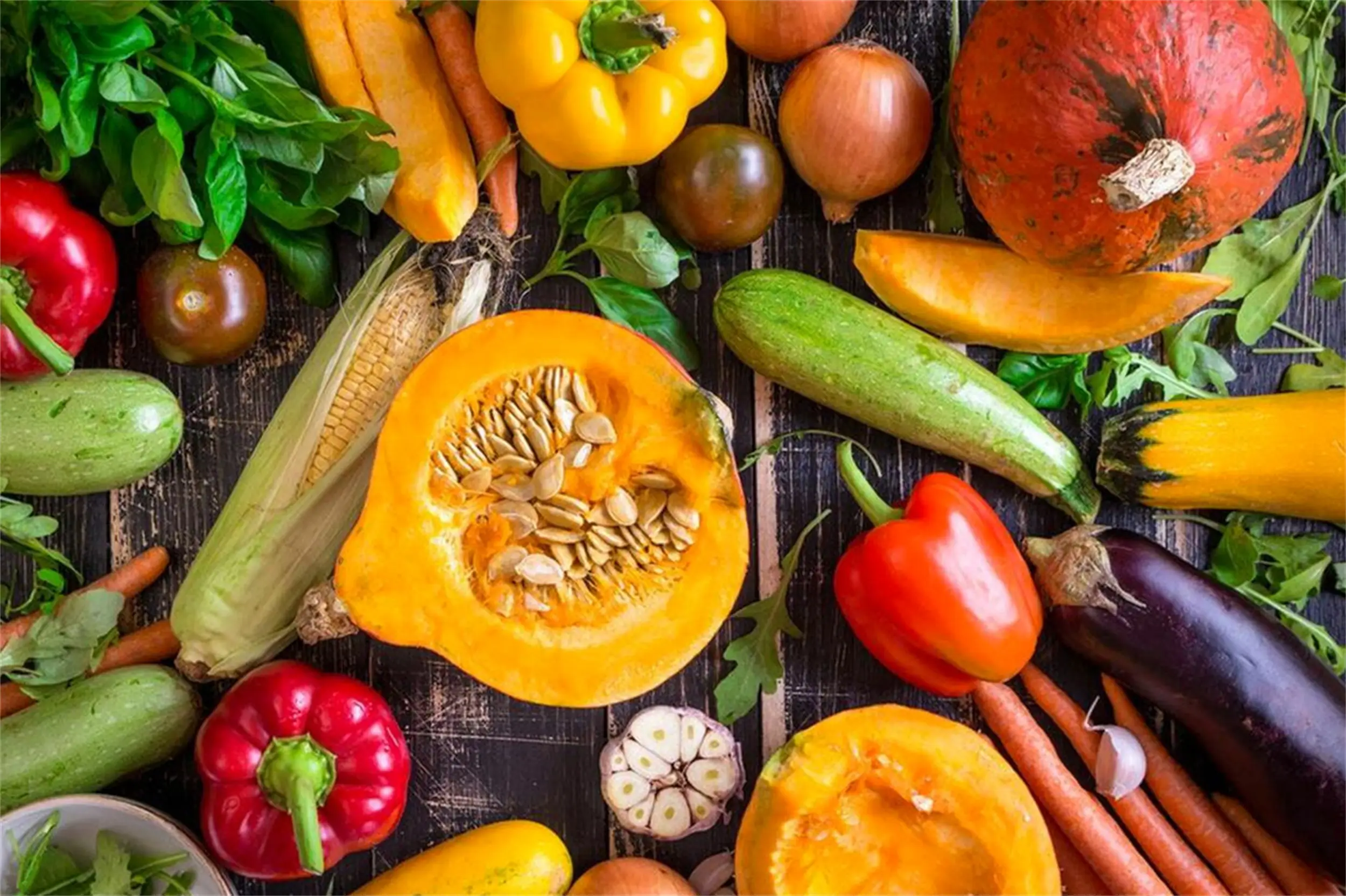 菠菜和红色芹菜有啥挑选窍门?丨小菜篮里的大学问...