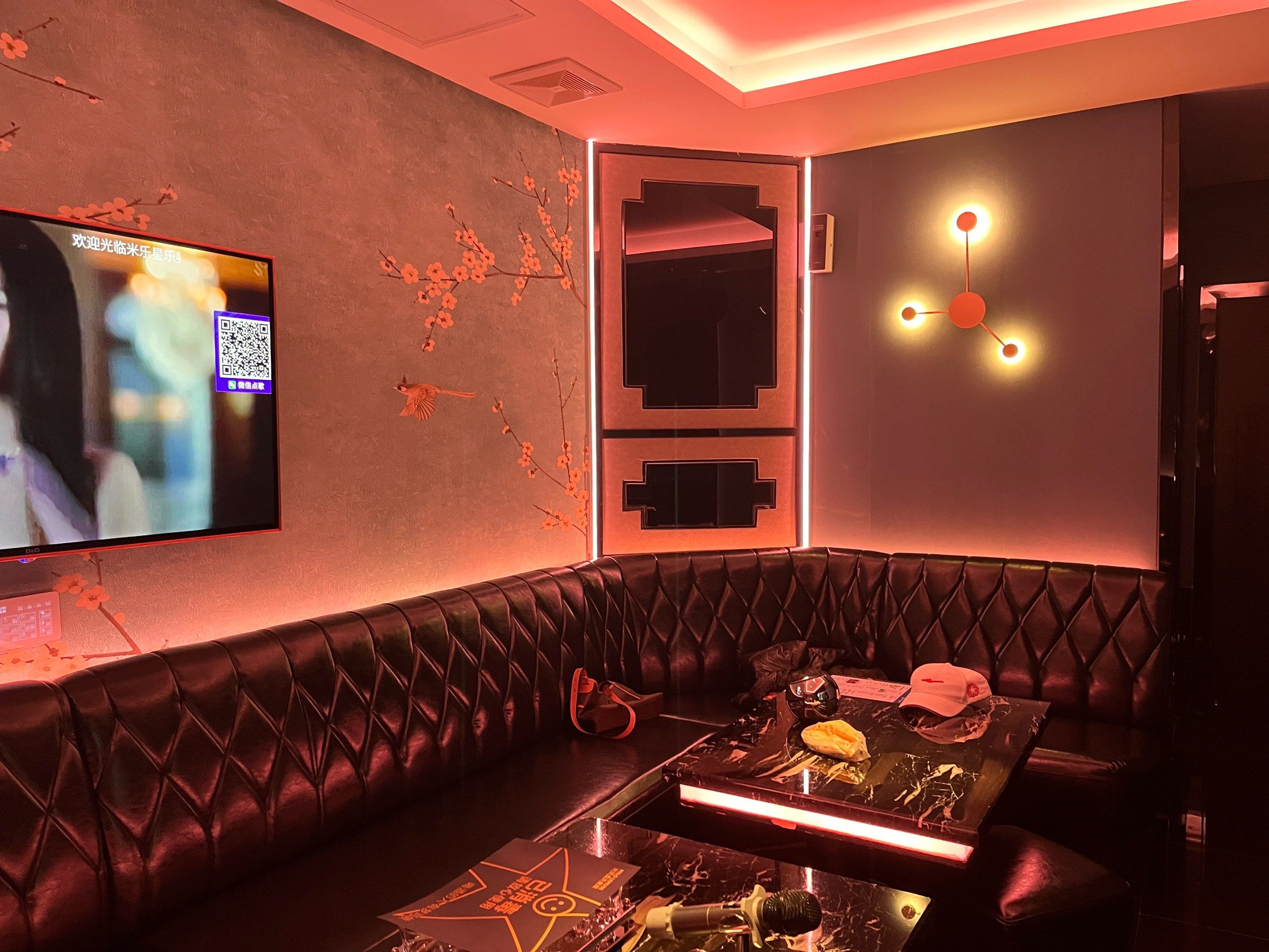 商务KTV到底有多开放?