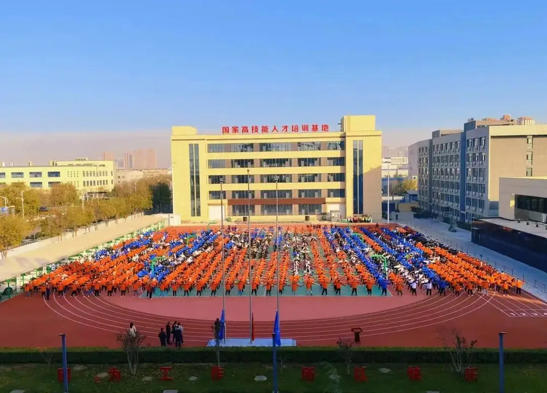 大连职校400元随叫随到现象深度解析，职业教育乱象与市场需求的真实碰撞