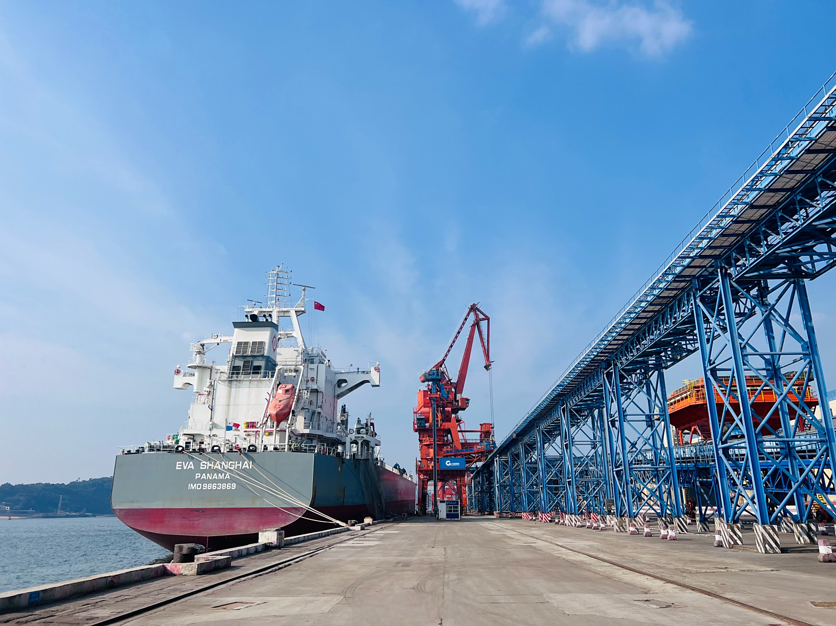 防城港如何在学校找到兼职女生的方法及本地发展情况详解