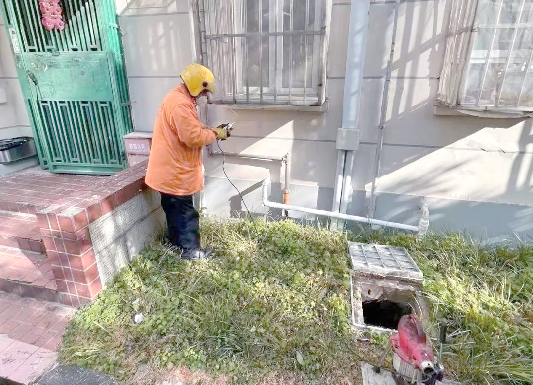 深夜急修为何总被宰?_200元随叫随到省40%的避坑指南