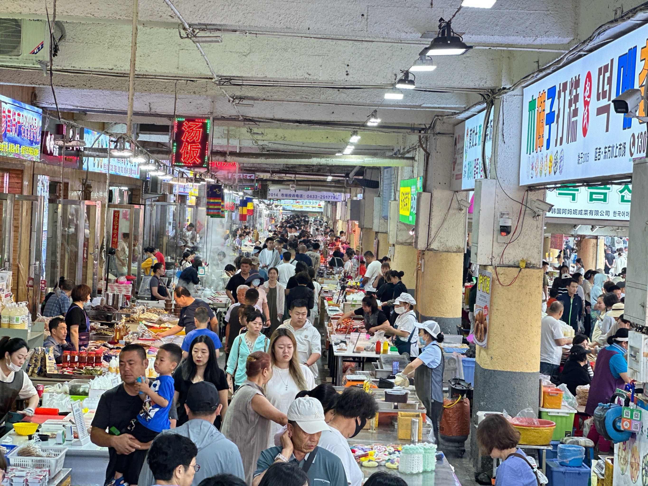 石景山100元小巷的经济密码,市井烟火中的消费升级样本