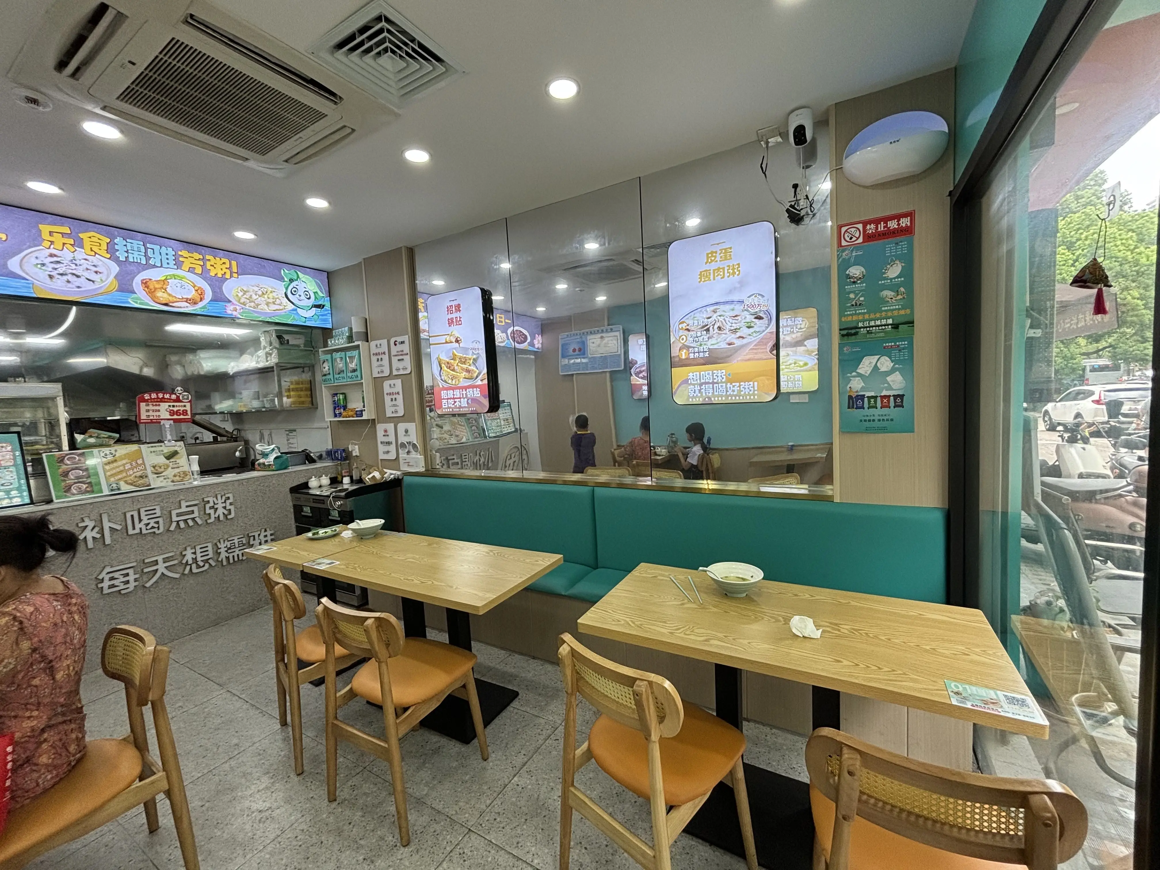 400元快餐不限次数的消费革命,二维码如何重塑餐饮体验