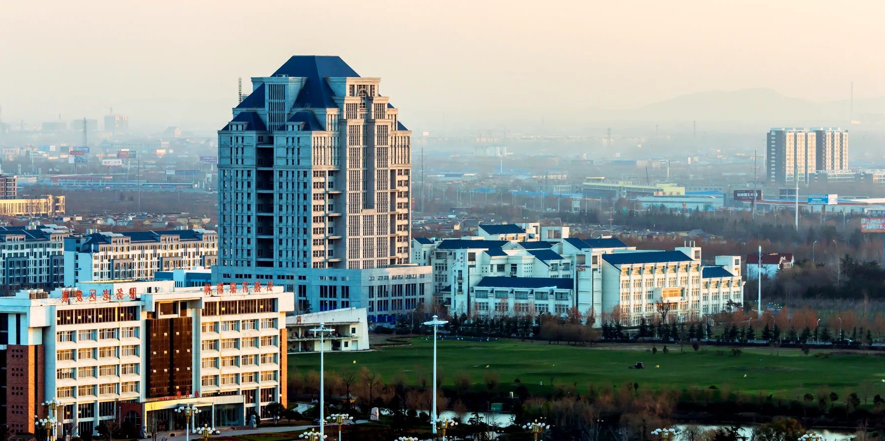 临沂晚上哪里有站小巷的？临沂晚上小巷子玩的地方大揭秘