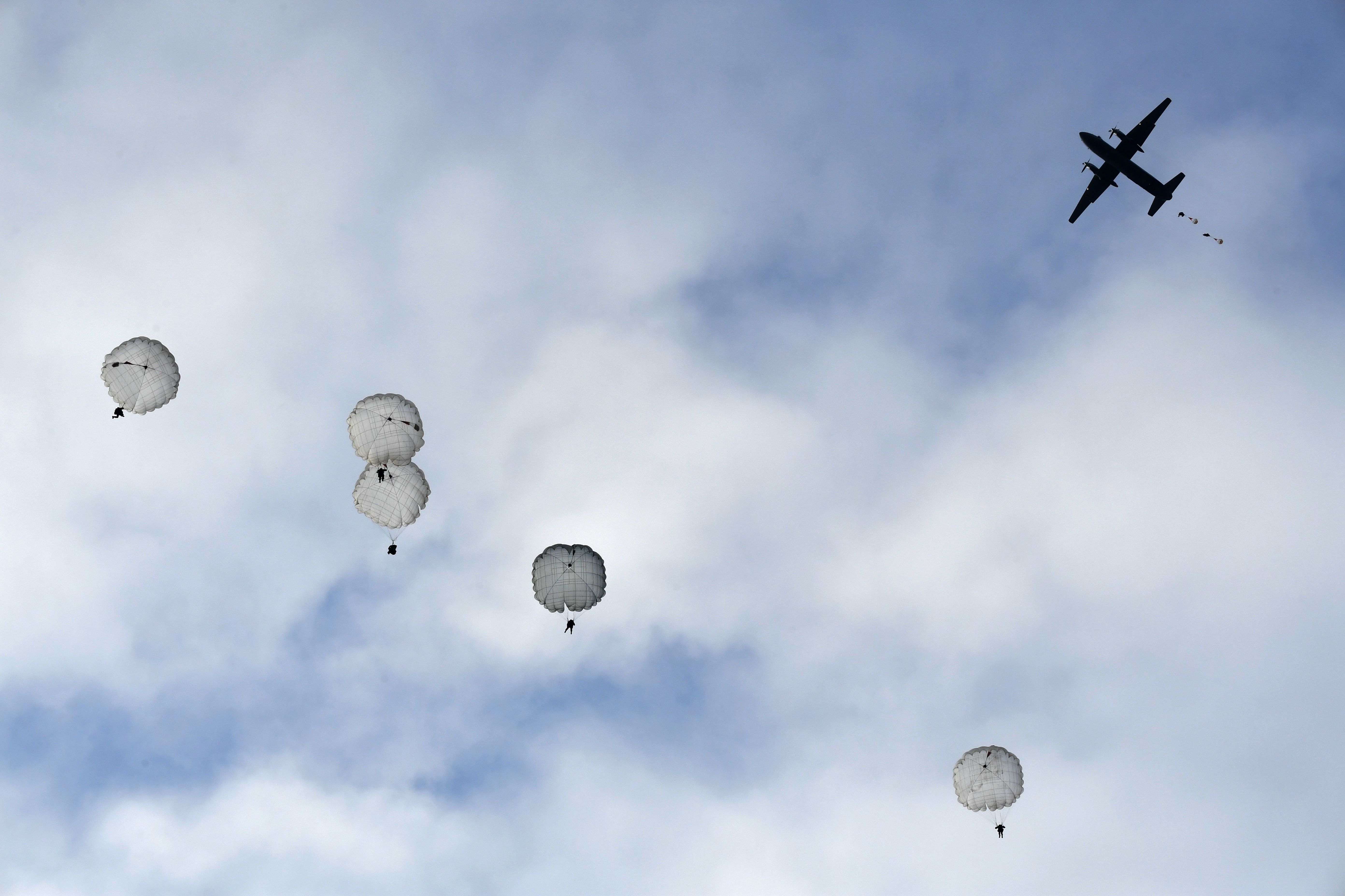 全国同城空降服务的现代应用与未来发展趋势探索与分析