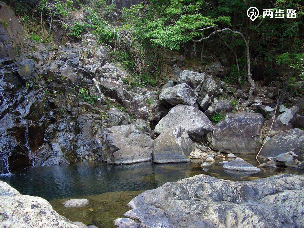 坪山坑梓老街妹子搬到哪里去了？——一条老街的消逝与城市记忆的重构