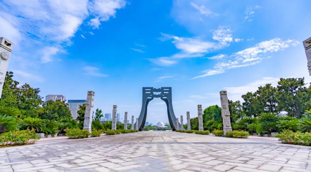 上饶如何在附近的人找服务