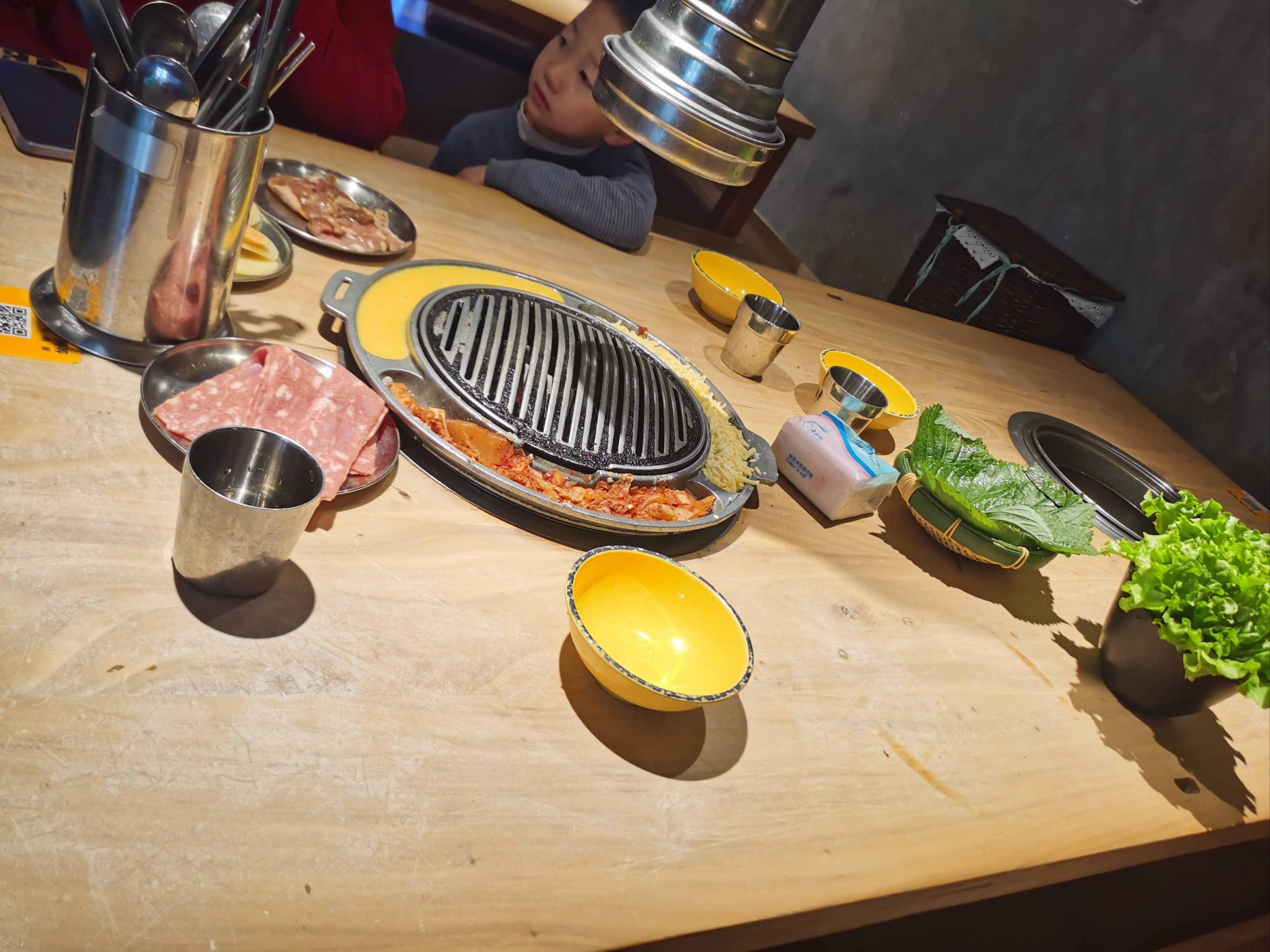 城中村理发店为什么能10元剪出30元的品质?