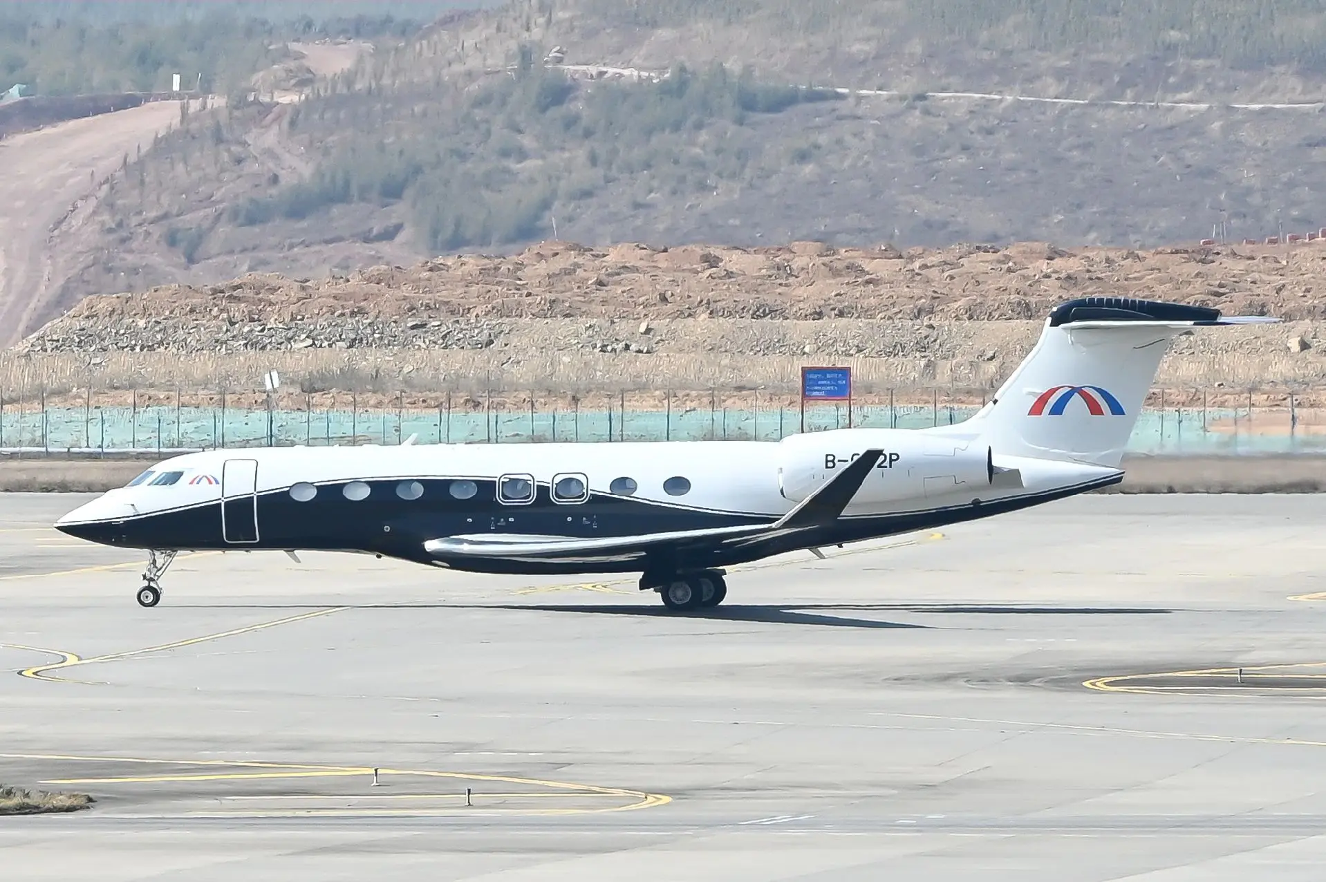 普洱全球高端商务经纪人解析，跟着世界首富买私人飞机也能轻松搞定