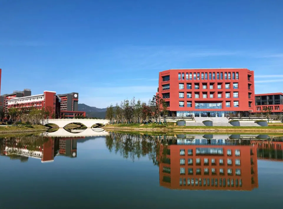 宁波怎么在大学附近找服务