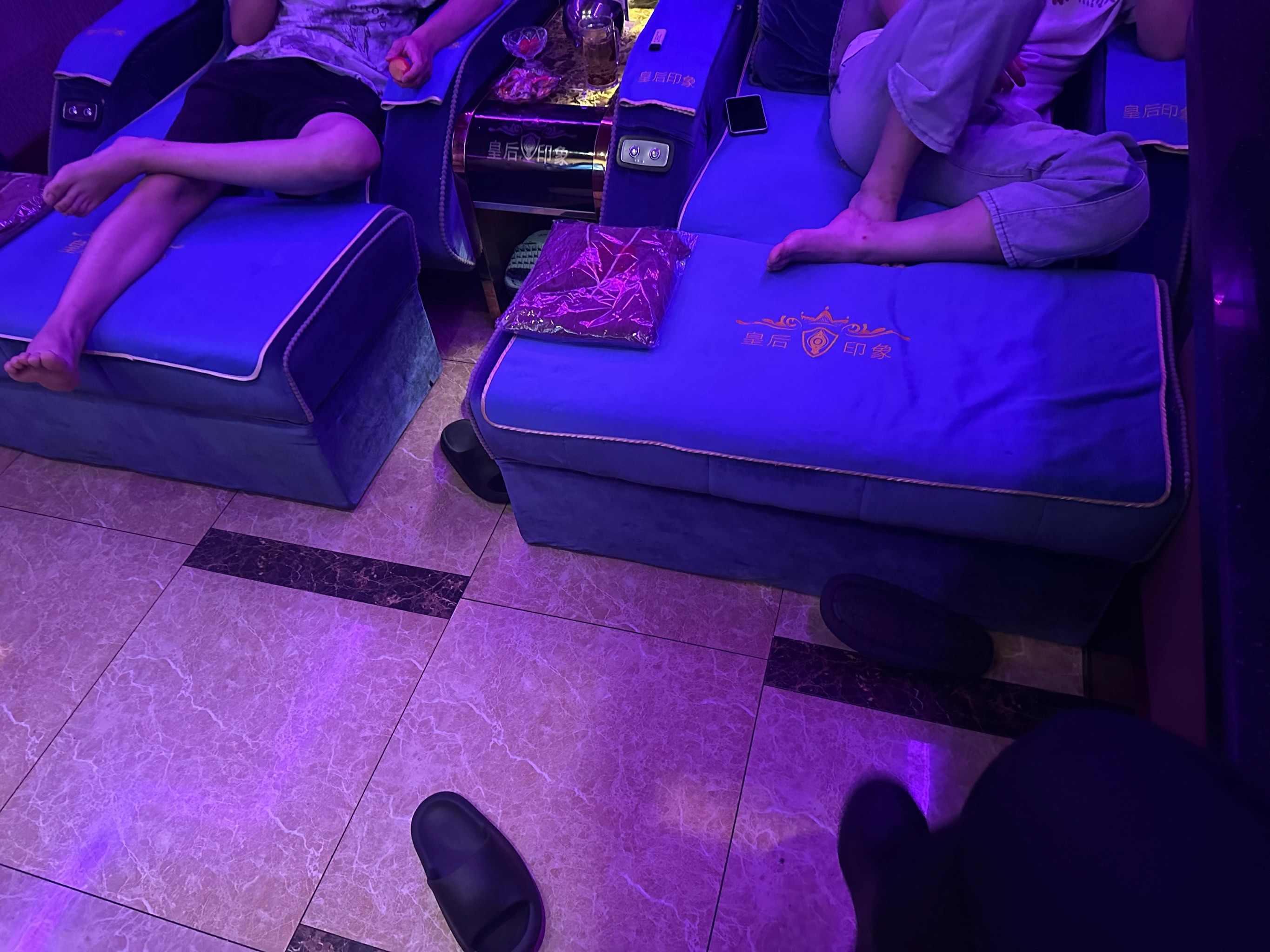 沐足擦边球现象解析与服务风险规避全流程