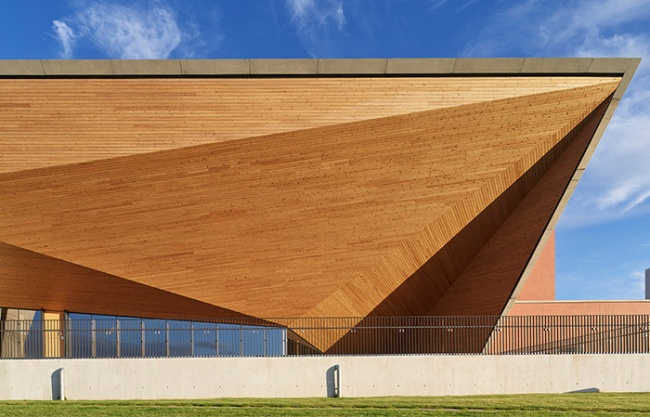 潍坊学生优惠快餐和游乐推荐，潍坊谷德美食城加盟指南