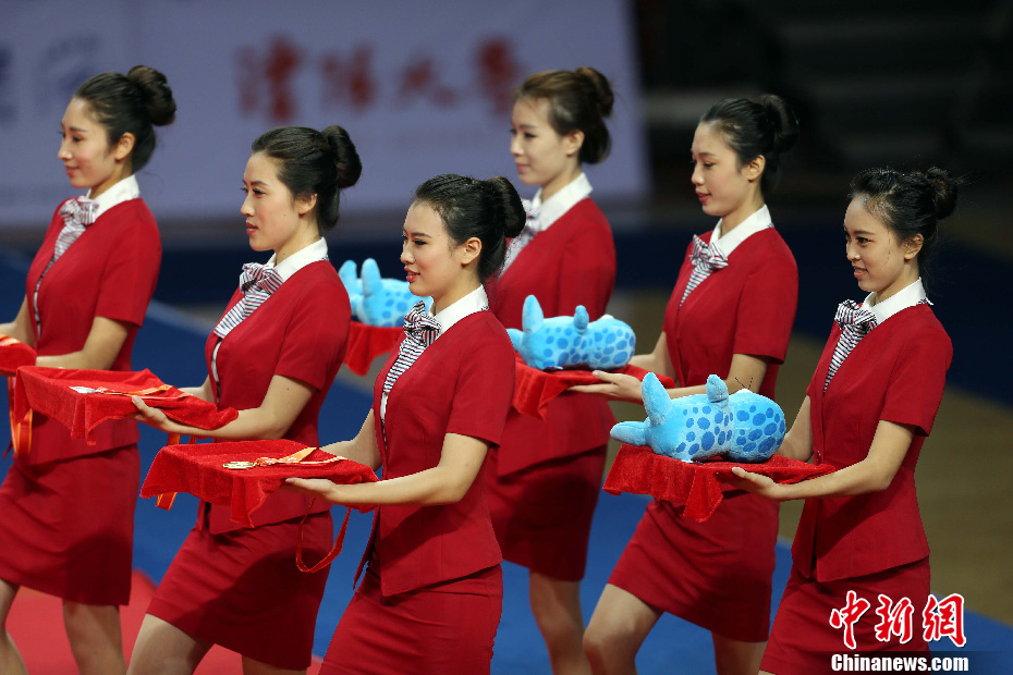 一百块的小姐姐：揭秘这个神秘职业的真实面貌