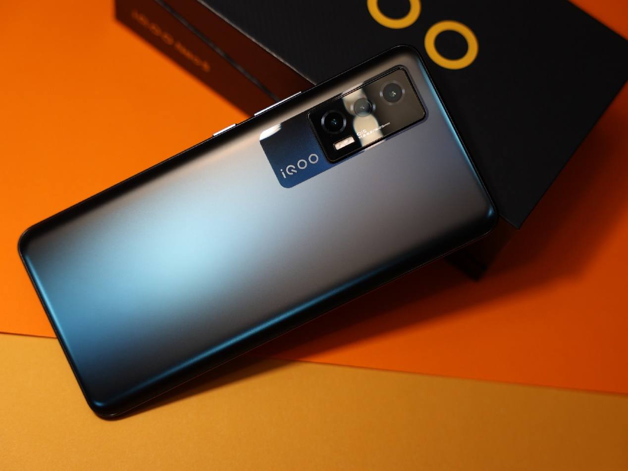 iQOONeo5开启OTG方法 语音助手唤醒方式解析