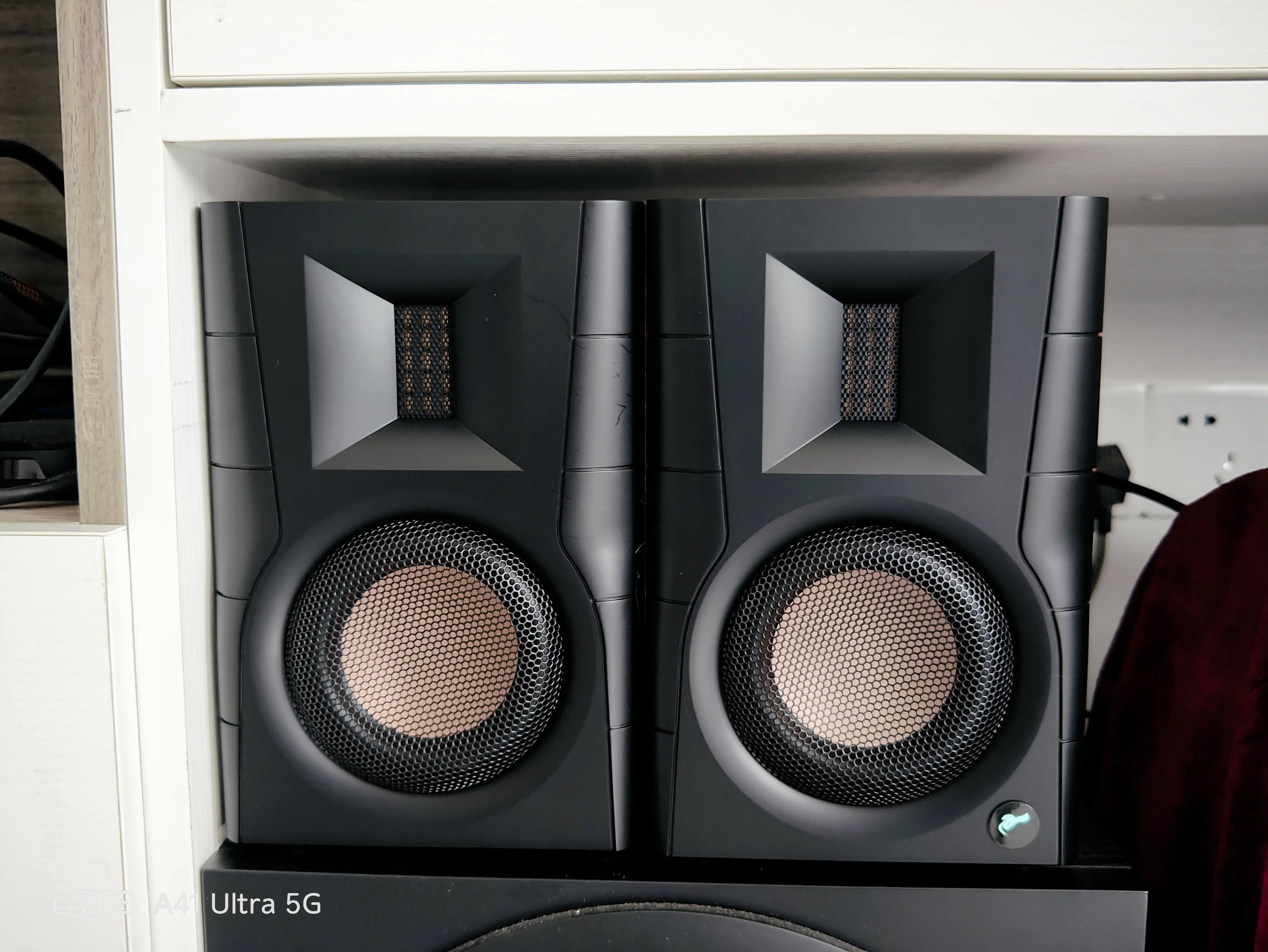 尼康D100相机色彩特点 尼康D100性能如何