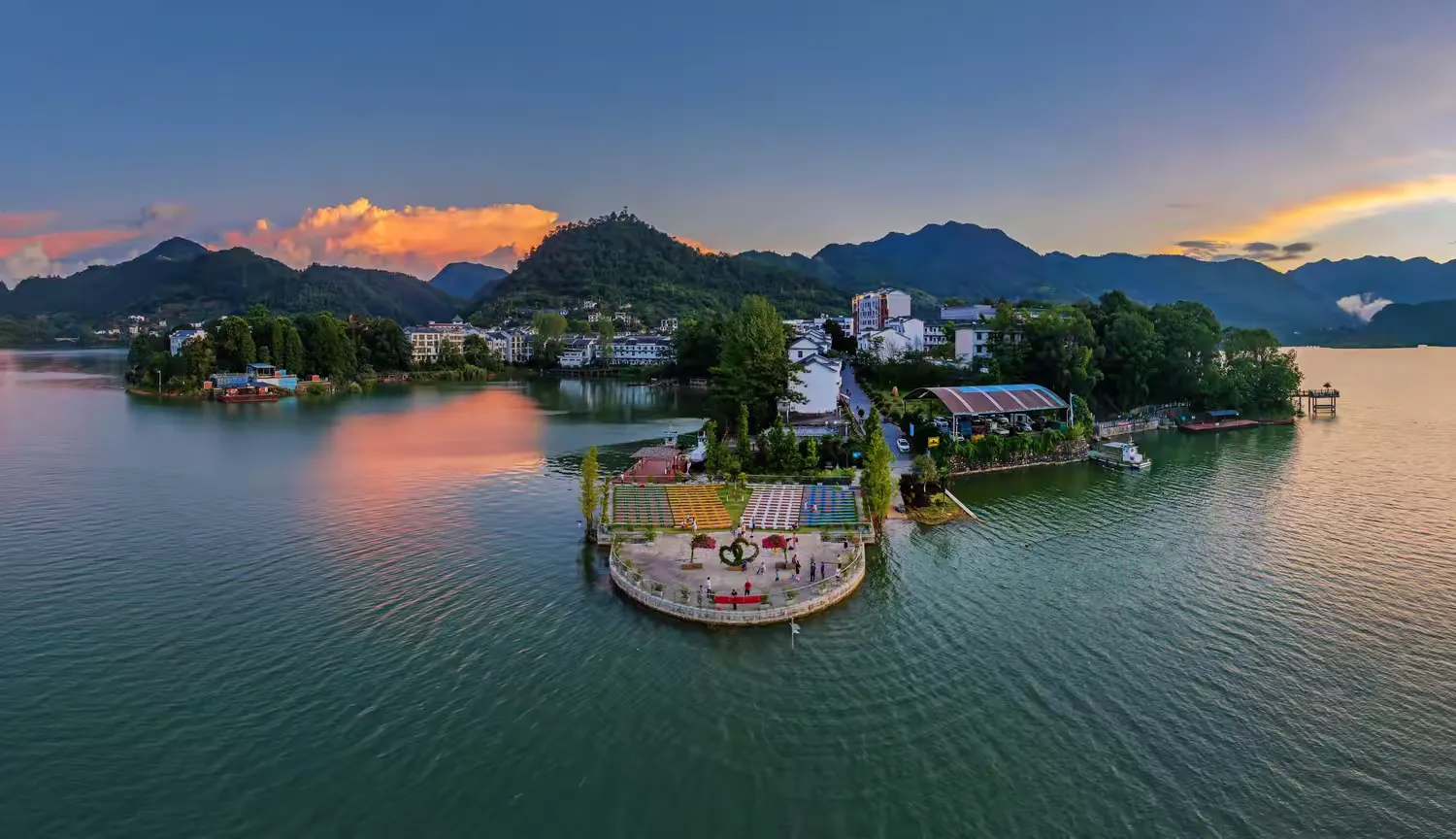 资兴在微信怎么找到鸡头