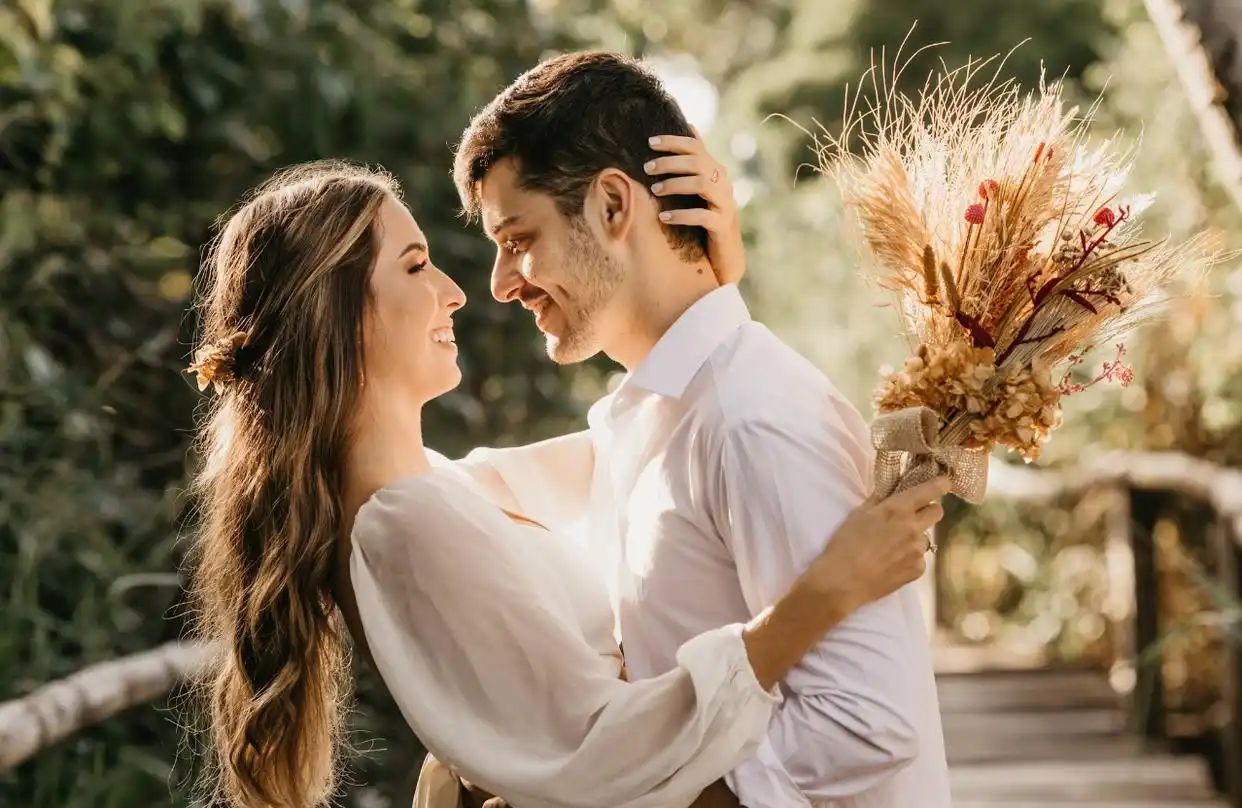 约爱的本质与入门指南：从零开始理解亲密关系的要点解析