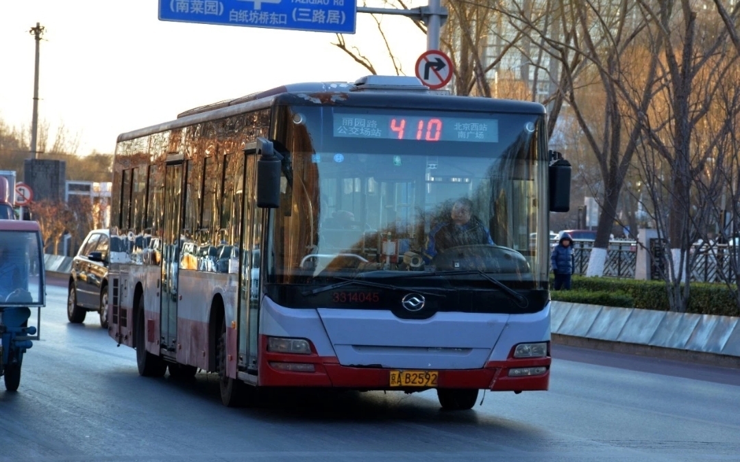 惊人动态揭秘：西昌410半边街美女到底怎么样？2025年街区文化与生活实况全指南