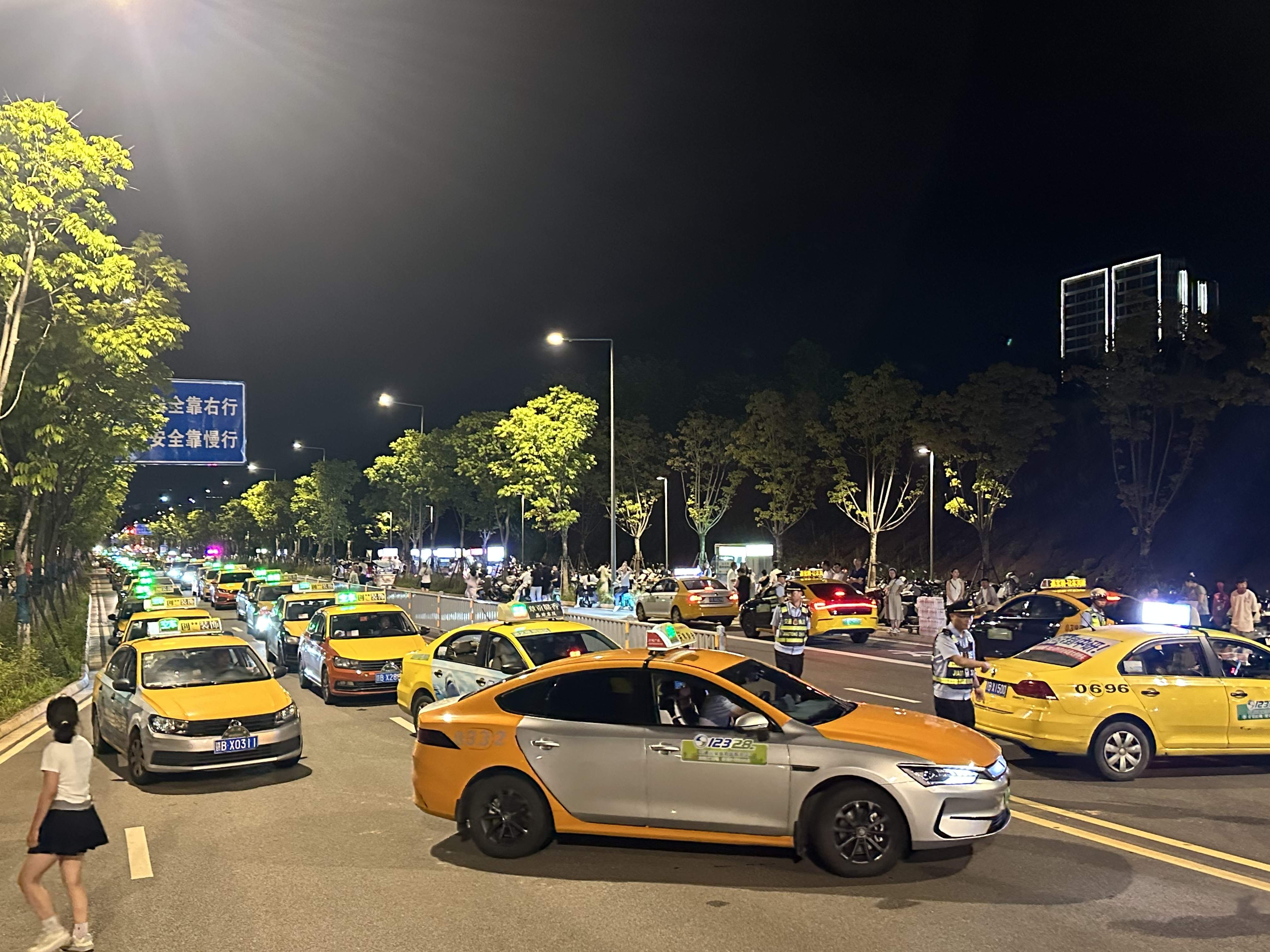 赣州做服务的小巷子