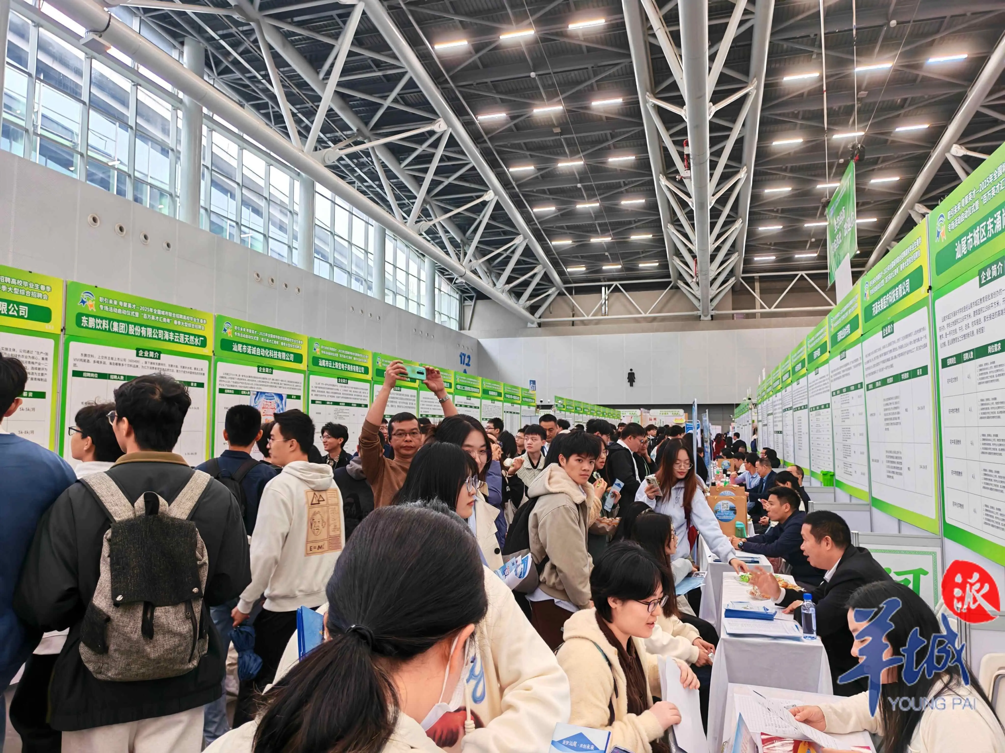 如何包个大学生？三大正规渠道省60%中介费