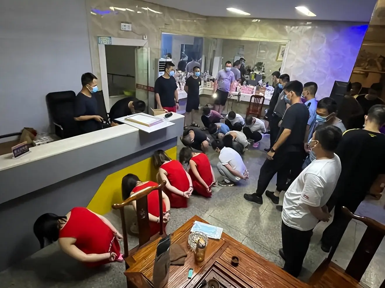 足浴消费引热议：600元一次睡足疗女是否物有所值