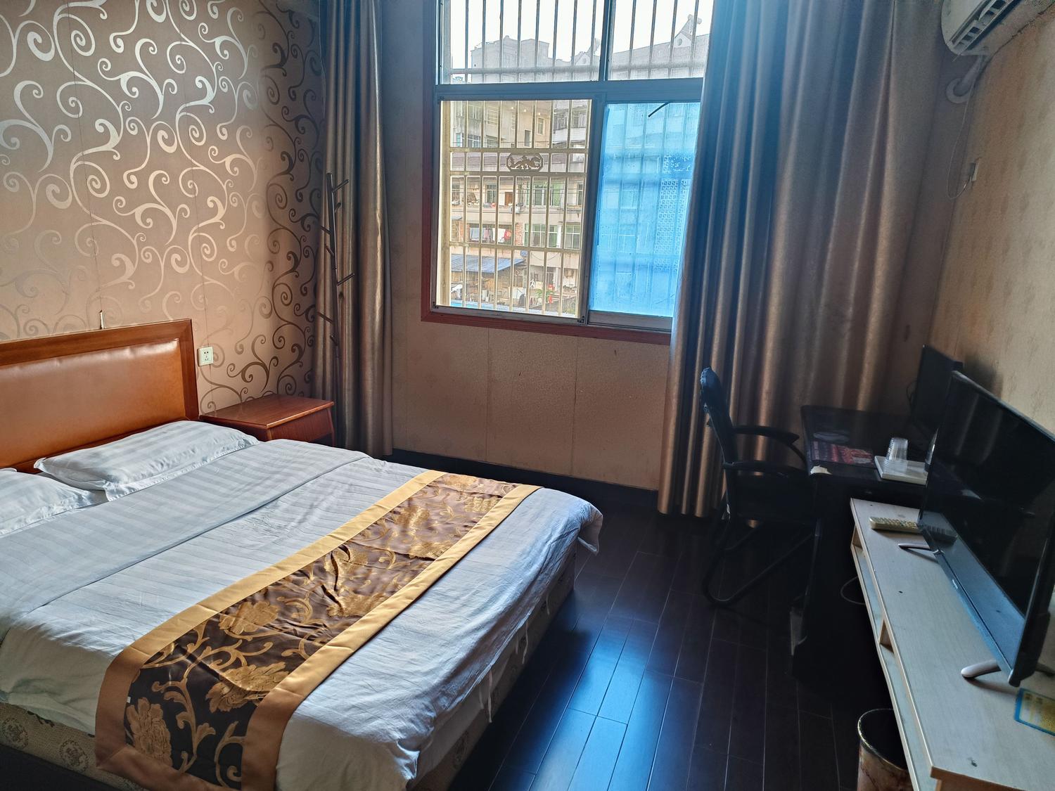 大学附近小旅馆生存指南：3500字深度解析