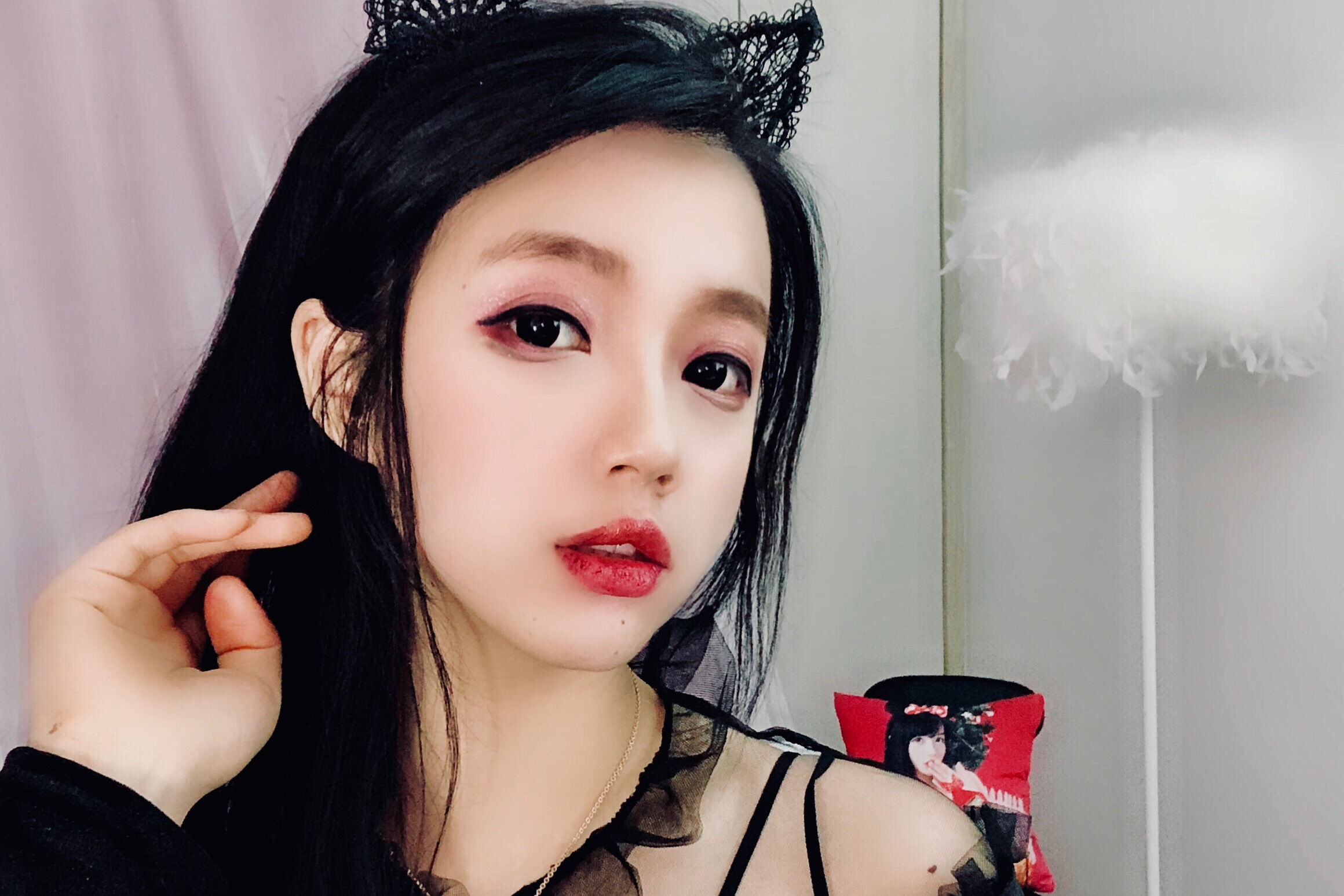 中国大学生油腻起来,甩中年人十条街...