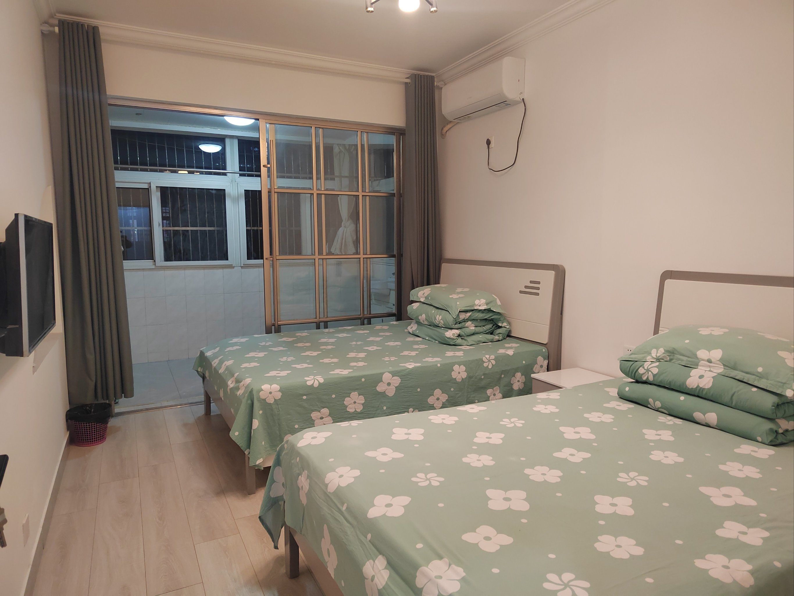 500元过夜联系电话是多少？揭秘低价住宿的真相与避坑指南